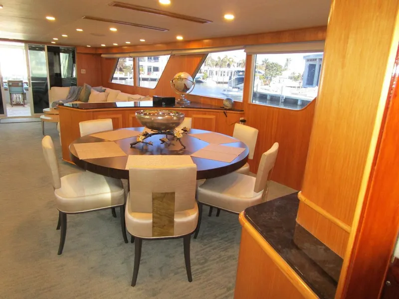 Slide: The Image of Dining Salon  - 4918772