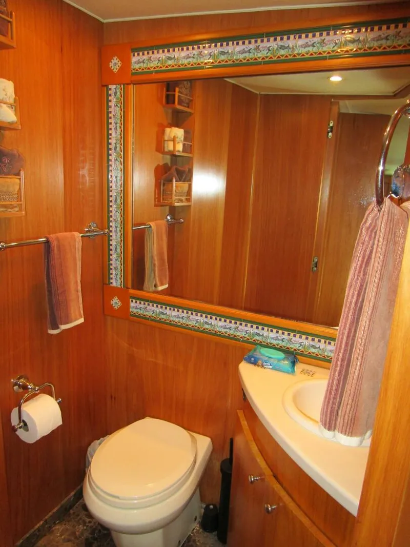 Slide: The Image of Day Head  - 4918776