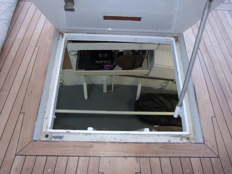 Slide: The Image of Lazarette Access   - 4918818