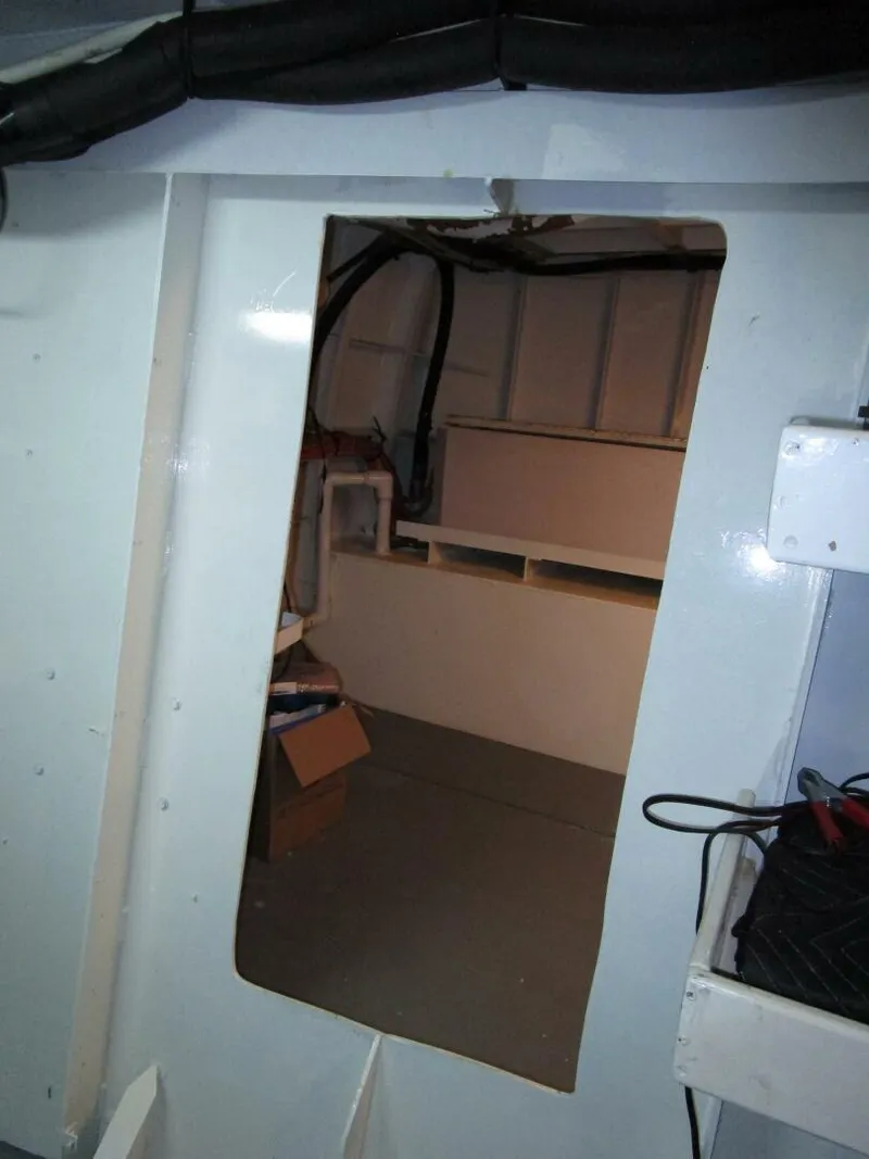 Slide: The Image of Entrance to New Lazarette  - 4918821