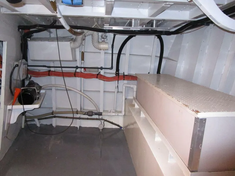 Slide: The Image of New Lazarette to Stbd.  - 4918822