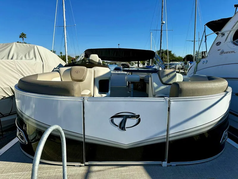 Slide: The Image of Tahoe LTZ 2285 ENT Tritoon 2022 - 4871037