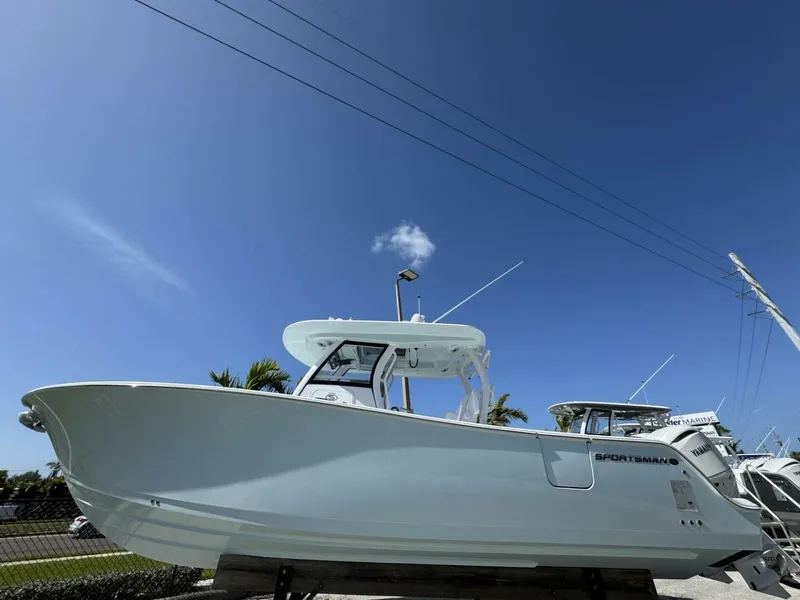Slide: The Image of Sportsman 302cc 2025 - 5089924