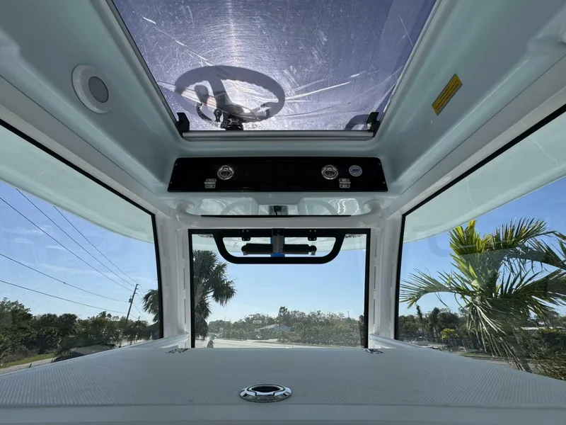 Slide: The Image of Sportsman 302cc 2025 - 5089939