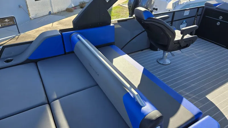 Slide: The Image of 2023 Berkshire 25UL STS 3.0+ aft lounge - 5144871