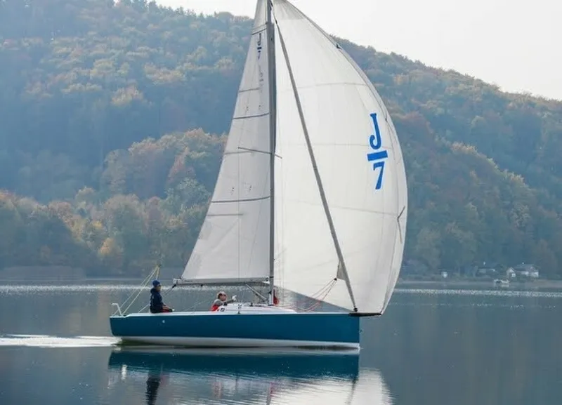 Slide: The Image of J Boats J/7 - 7720137