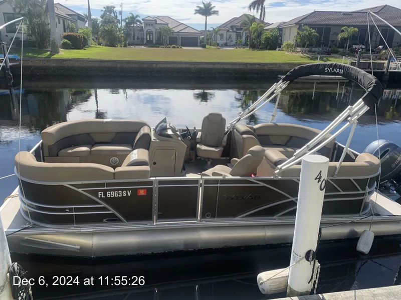 Slide: The Image of Sylvan Mirage 8522 2021 - 4872056