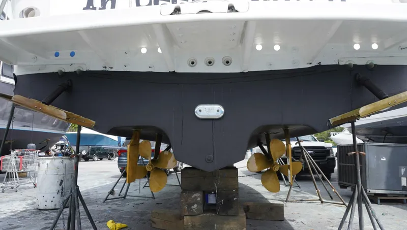 Slide: The Image of Sea Ray 340 Amberjack 2002 - 4872567