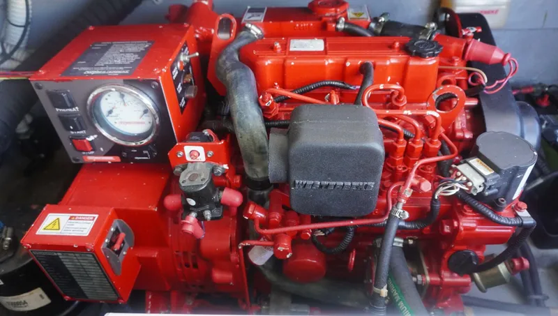 Slide: The Image of Sea Ray 340 Amberjack 2002 - 4872594