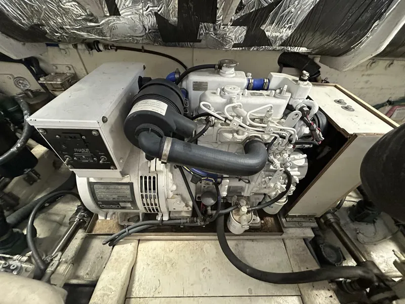 Slide: The Image of 2002 Tiara 3800 Open Native Dancer - 4872537