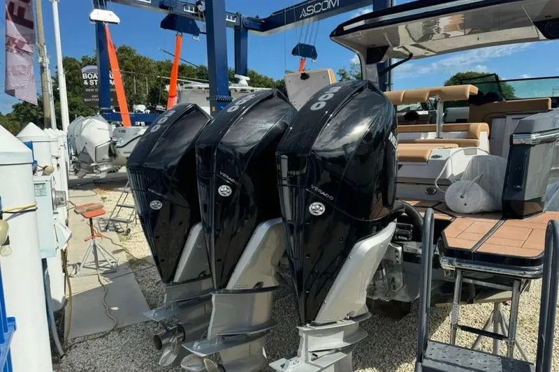 Slide: The Image of Aviara AV36 OB 2022 - 4872747