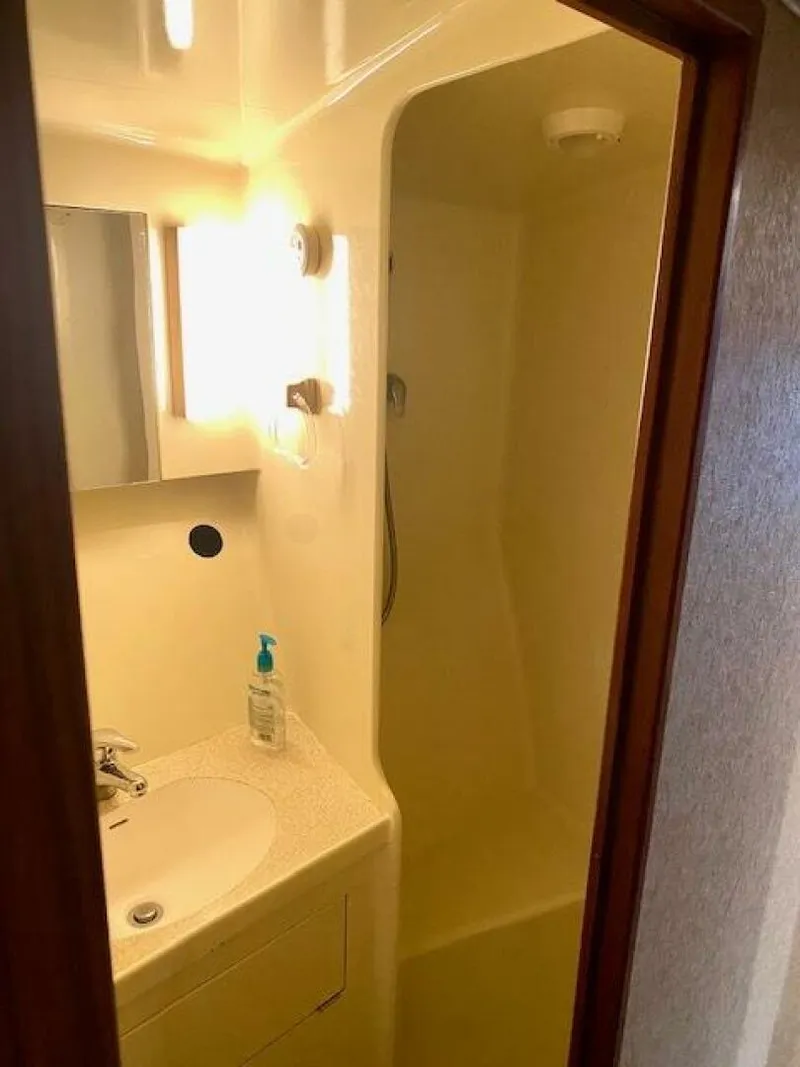 Slide: The Image of Custom Carolina 56 EAST BAY 2000 - 4872899