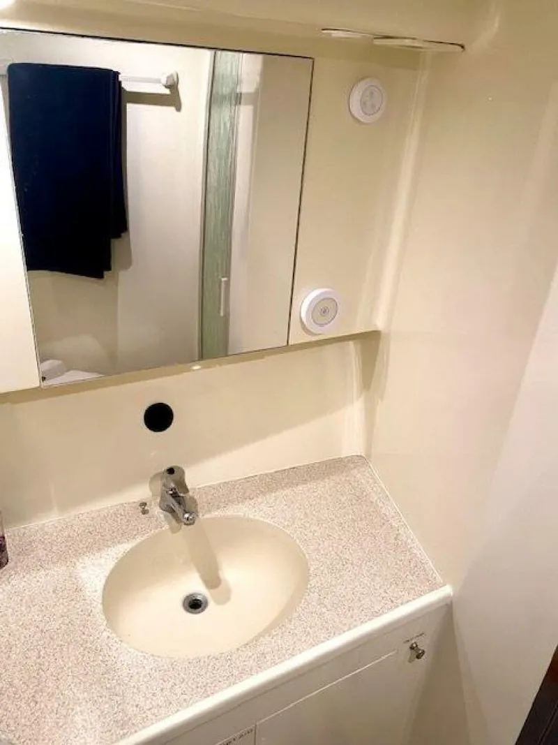 Slide: The Image of Custom Carolina 56 EAST BAY 2000 - 4872902