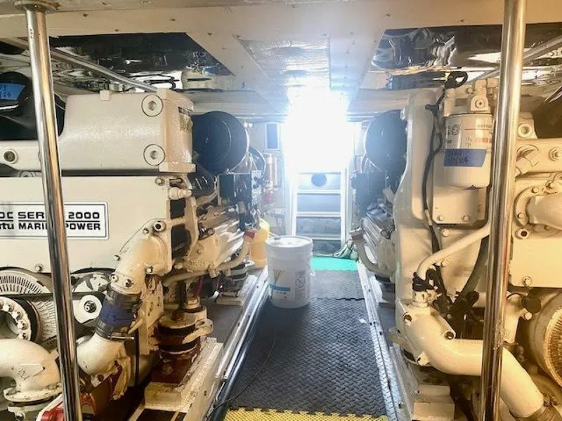 Slide: The Image of Custom Carolina 56 EAST BAY 2000 - 4872914