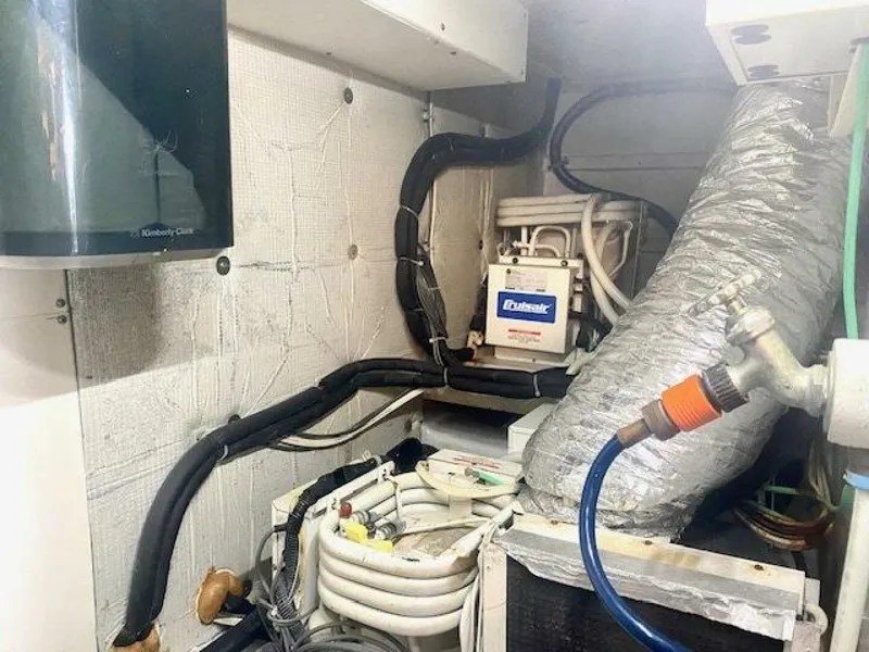 Slide: The Image of Custom Carolina 56 EAST BAY 2000 - 4872916