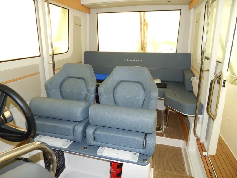 Slide: The Image of Nimbus C9 2023 - 5150300