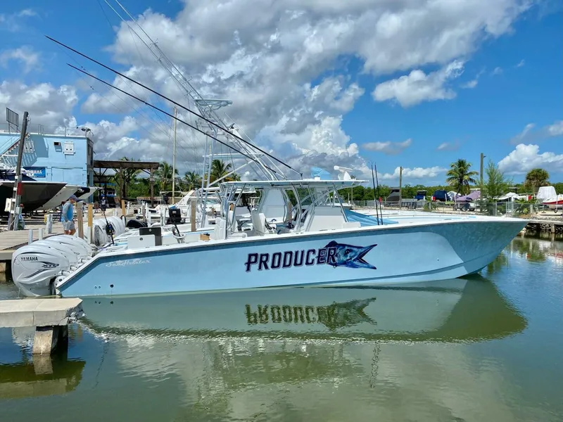 Slide: The Image of Sea Hunter 46 2020 - 4872955