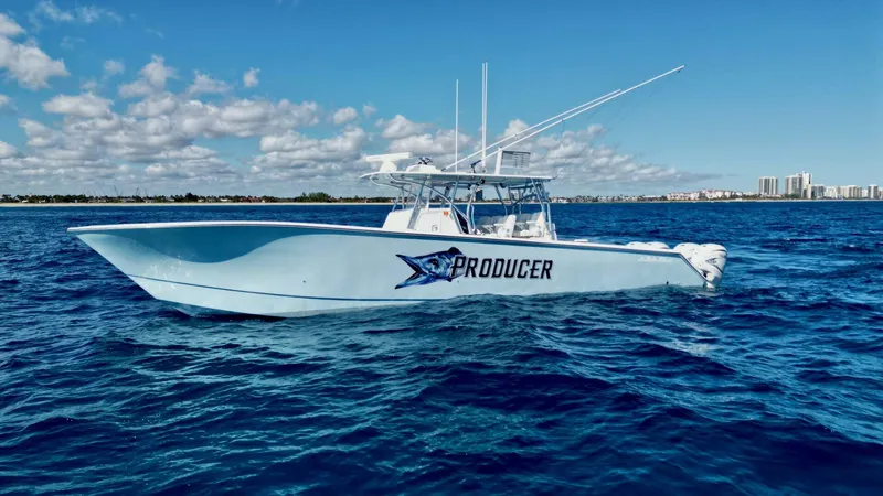 Slide: The Image of Sea Hunter 46 2020 - 4872956