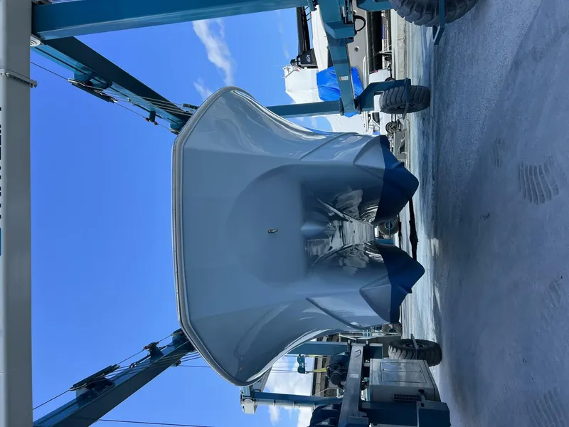 Slide: The Image of Sea Hunter 46 2020 - 4873018