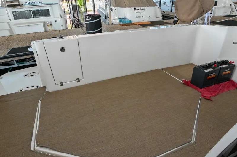 Slide: The Image of Cruisers 5000 Sedan Sport 2002 - 4874379