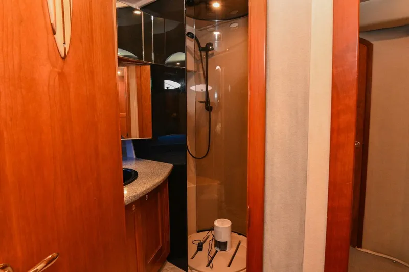 Slide: The Image of Cruisers 5000 Sedan Sport 2002 - 4874441