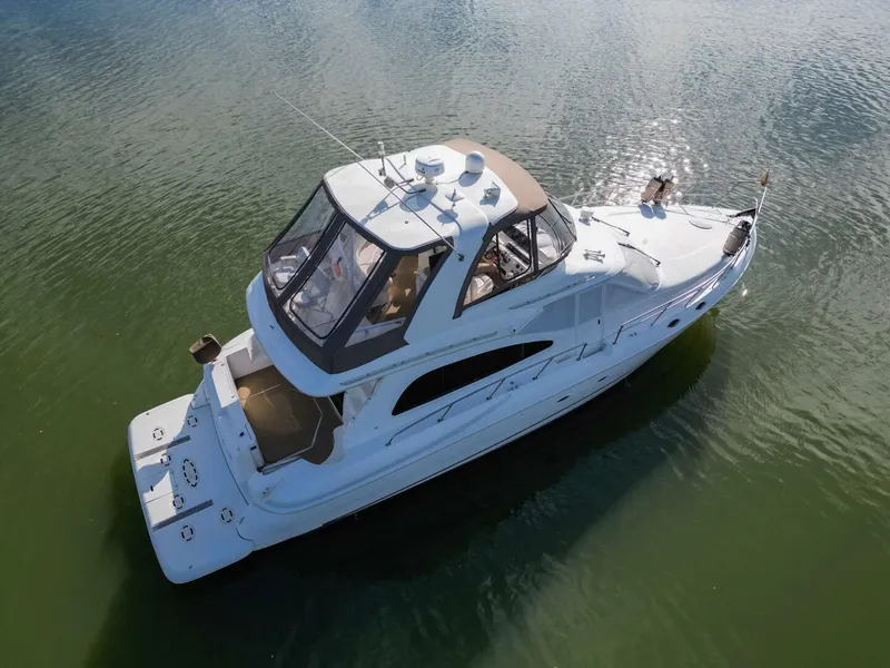 Slide: The Image of Cruisers Yachts 5000 Sedan Sport 2002 - 4874371