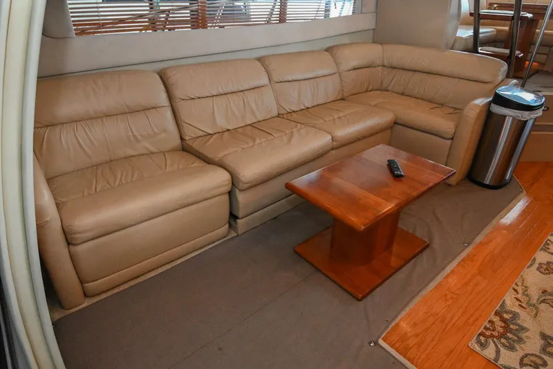 Slide: The Image of Cruisers Yachts 5000 Sedan Sport 2002 - 4874382