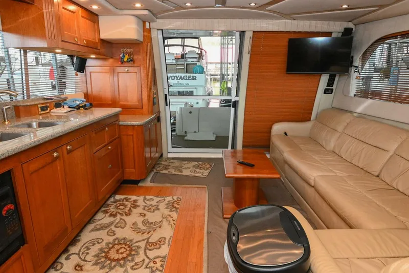 Slide: The Image of Cruisers Yachts 5000 Sedan Sport 2002 - 4874383