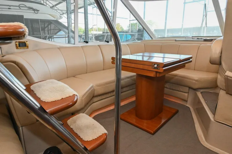 Slide: The Image of Cruisers Yachts 5000 Sedan Sport 2002 - 4874401