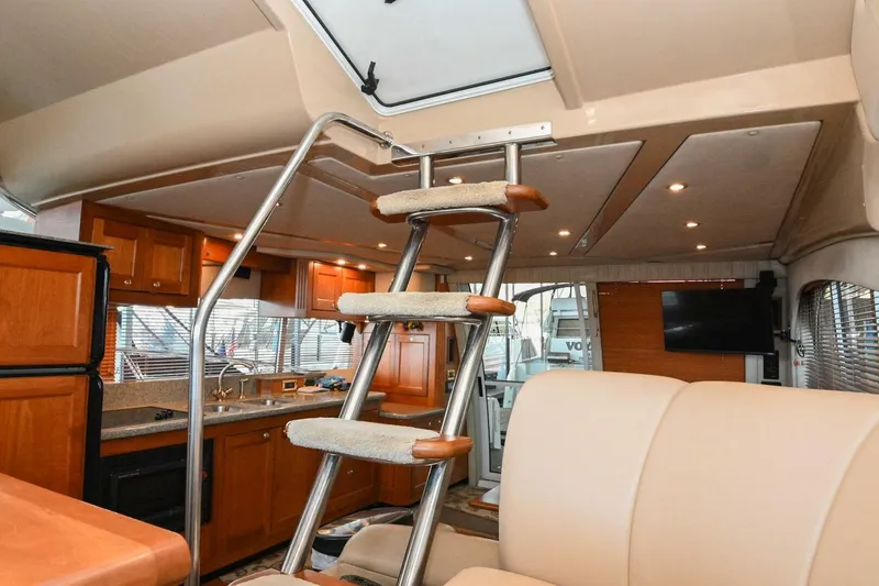 Slide: The Image of Cruisers Yachts 5000 Sedan Sport 2002 - 4874448