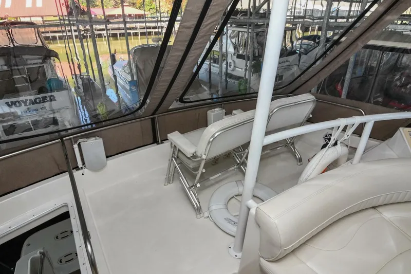 Slide: The Image of Cruisers Yachts 5000 Sedan Sport 2002 - 4874453