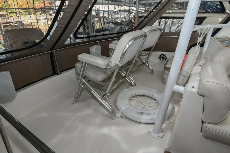 Slide: The Image of Cruisers Yachts 5000 Sedan Sport 2002 - 4874454