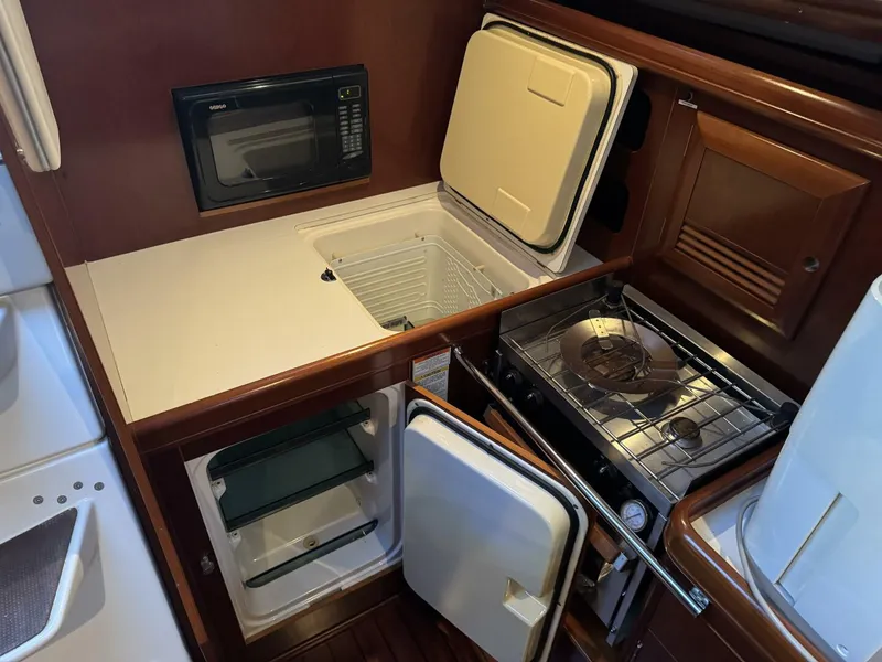 Slide: The Image of Beneteau Oceanis 393 2003 - 4874350