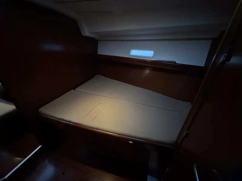 Slide: The Image of Beneteau Oceanis 393 2003 - 4874357