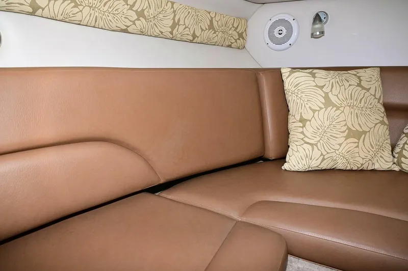 Slide: The Image of Crownline Boats 236 SC 2015 - 4876314