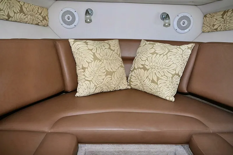 Slide: The Image of Crownline Boats 236 SC 2015 - 4876315