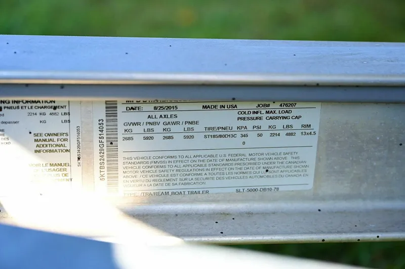 Slide: The Image of Crownline Boats 236 SC 2015 - 4876374