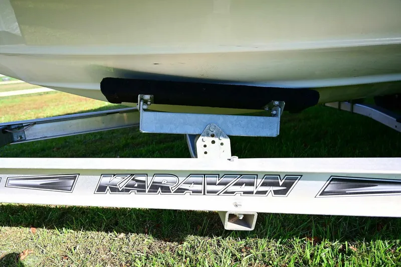 Slide: The Image of Crownline Boats 236 SC 2015 - 4874553