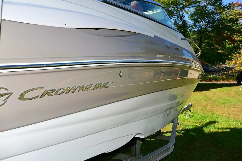 Slide: The Image of Crownline Boats 236 SC 2015 - 4874586