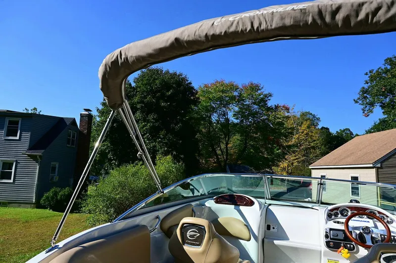 Slide: The Image of Crownline Boats 236 SC 2015 - 4876244