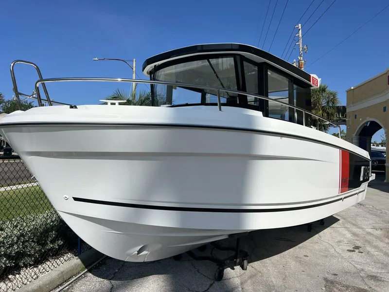 Slide: The Image of Jeanneau NC 795 Sport S2 2025 - 5333486