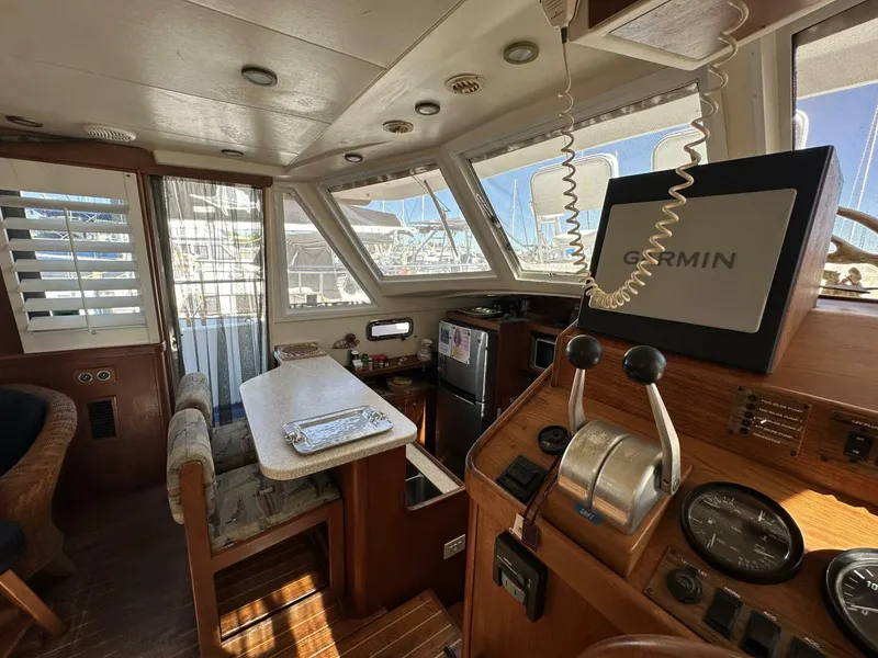 Slide: The Image of Mainship 43 2002 - 4875380