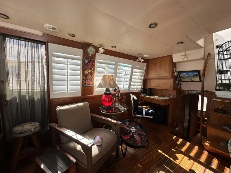 Slide: The Image of Mainship 43 2002 - 4875383