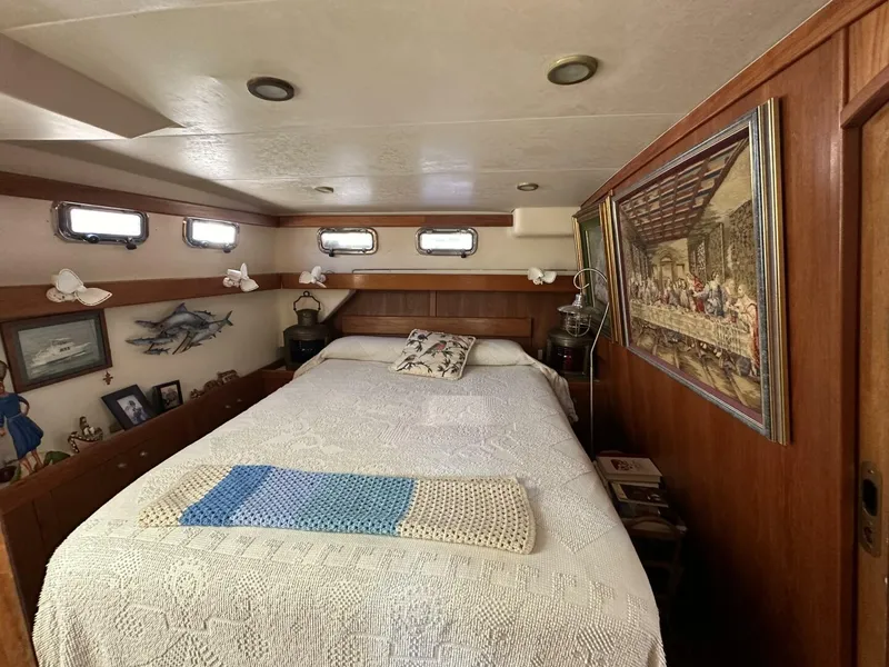 Slide: The Image of Mainship 43 2002 - 4875388