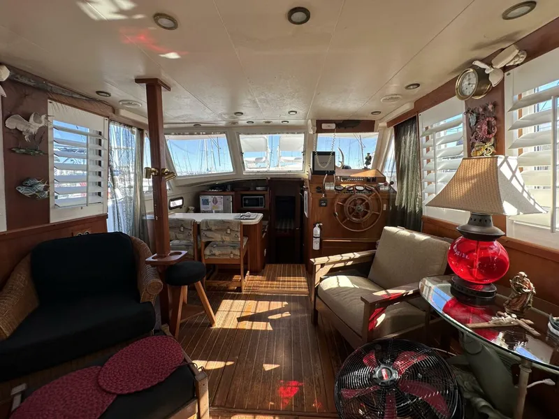 Slide: The Image of Mainship 43 2002 - 4875402