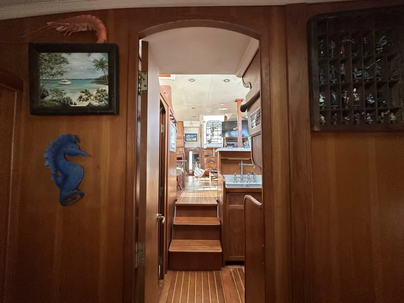 Slide: The Image of Mainship 43 2002 - 4875418