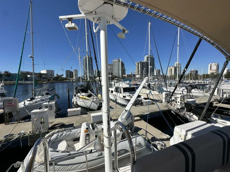 Slide: The Image of Mainship 43 2002 - 4875419