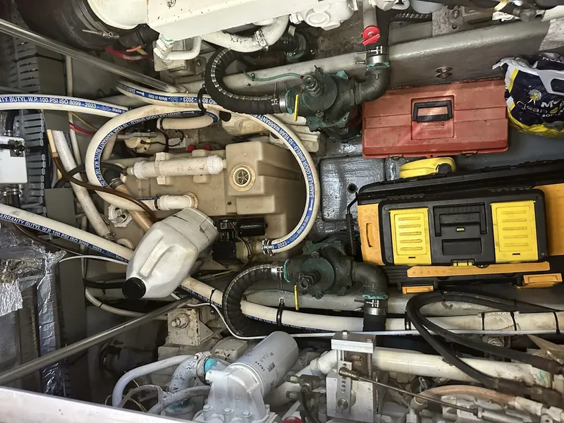 Slide: The Image of Mainship 43 2002 - 4875431