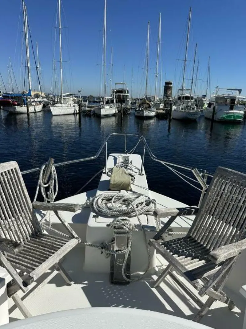 Slide: The Image of Mainship 43 2002 - 4875375