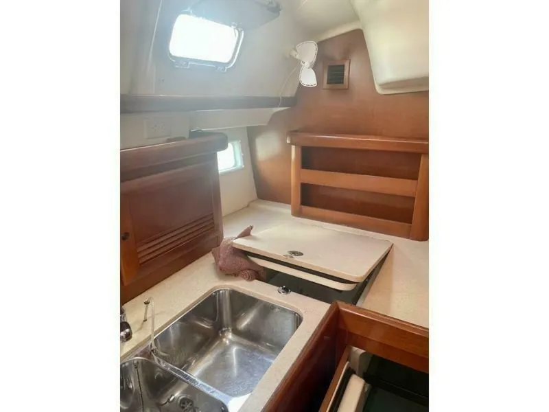 Slide: The Image of Beneteau 423 2007 - 7515296